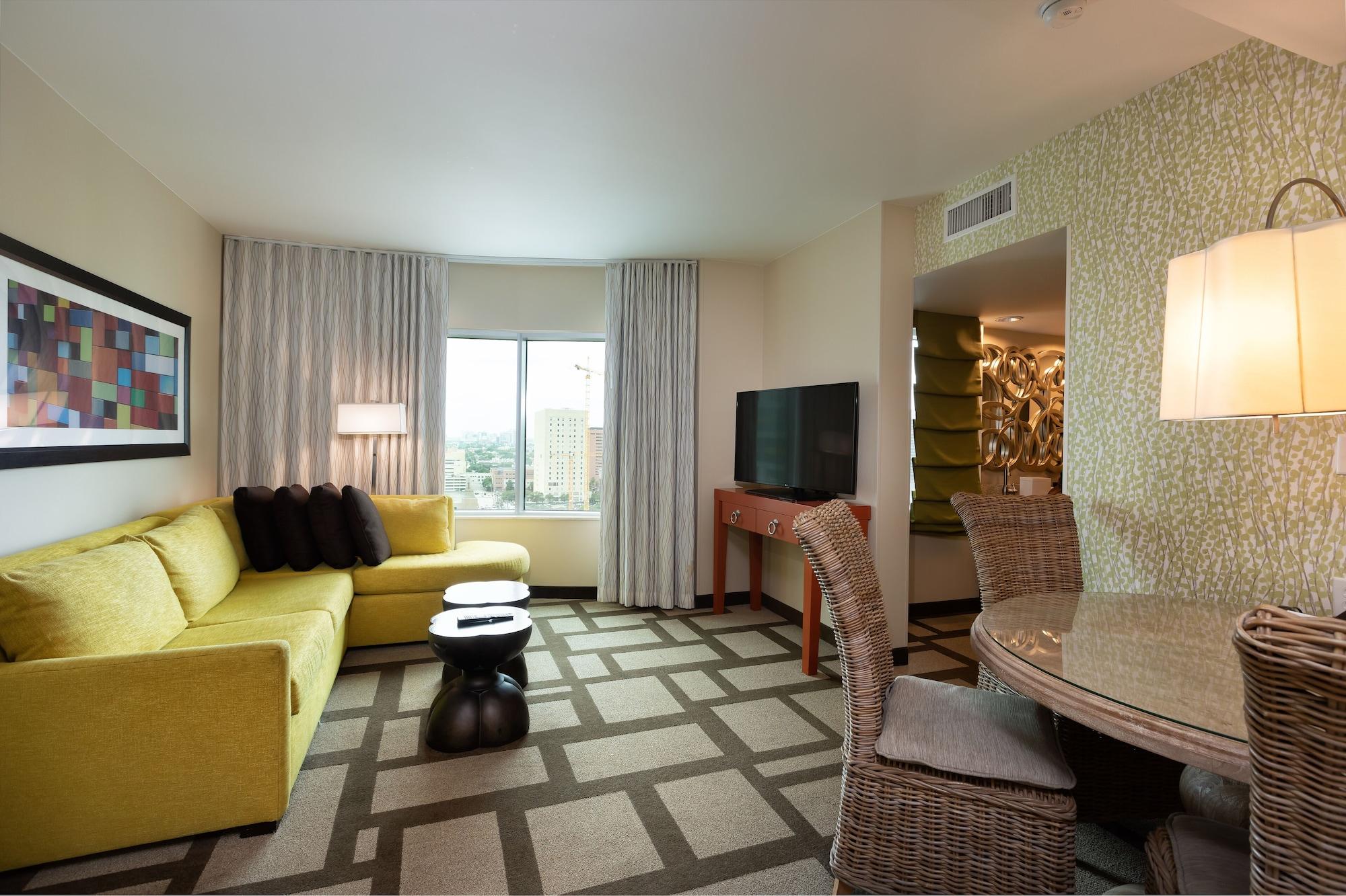 Embassy - Downtown Hotel Houston