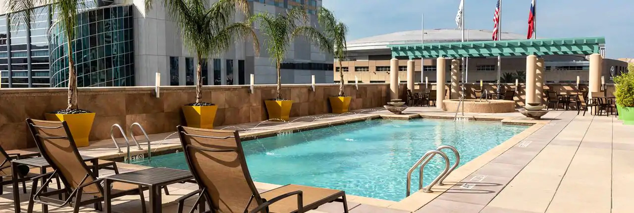 Hotel Embassy - Downtown