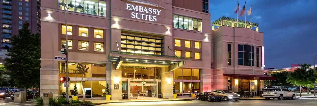 Hotel Embassy - Downtown Houston