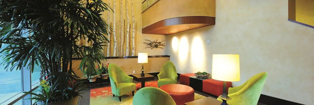 Hotel Embassy - Downtown